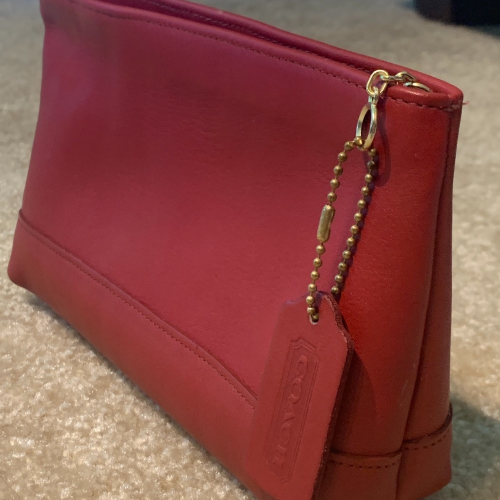 Coach clutch red leather